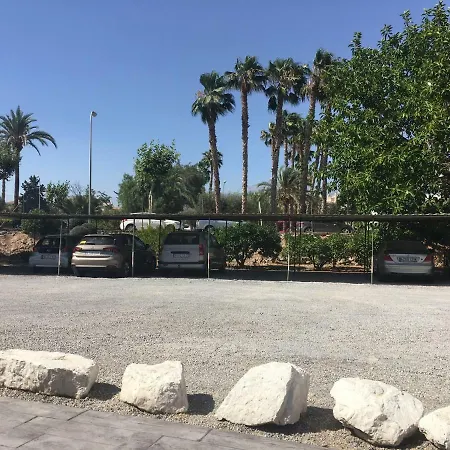 Esmeralda 알비르